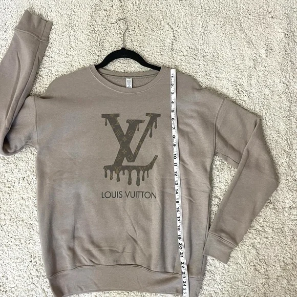 Sweatshirt - Picture 6 of 6